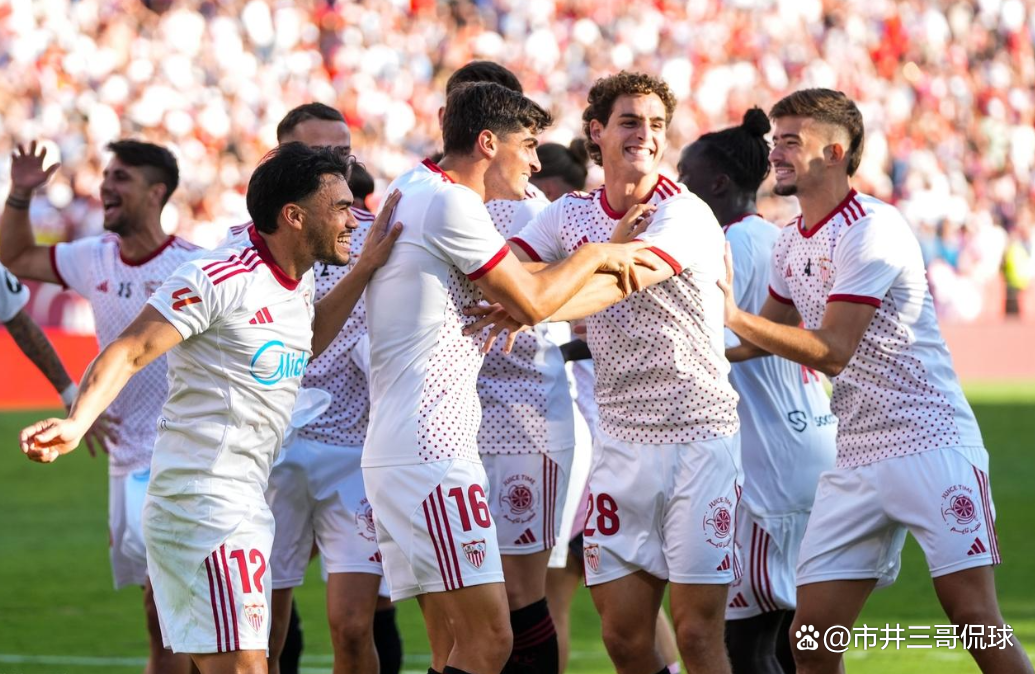 包含转折点塞维利亚完成体检,德甲加时末段攻防权衡,球迷炸锅,赛程密集仍需轮换的词条 包含转折点塞维利亚完成体检,德甲加时末段攻防权衡,球迷炸锅,赛程密集仍需轮换的词条